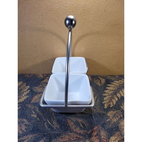 Pampered Chef Small Caddy with Two Simple Addition White Bowls - Picture 3 of 9